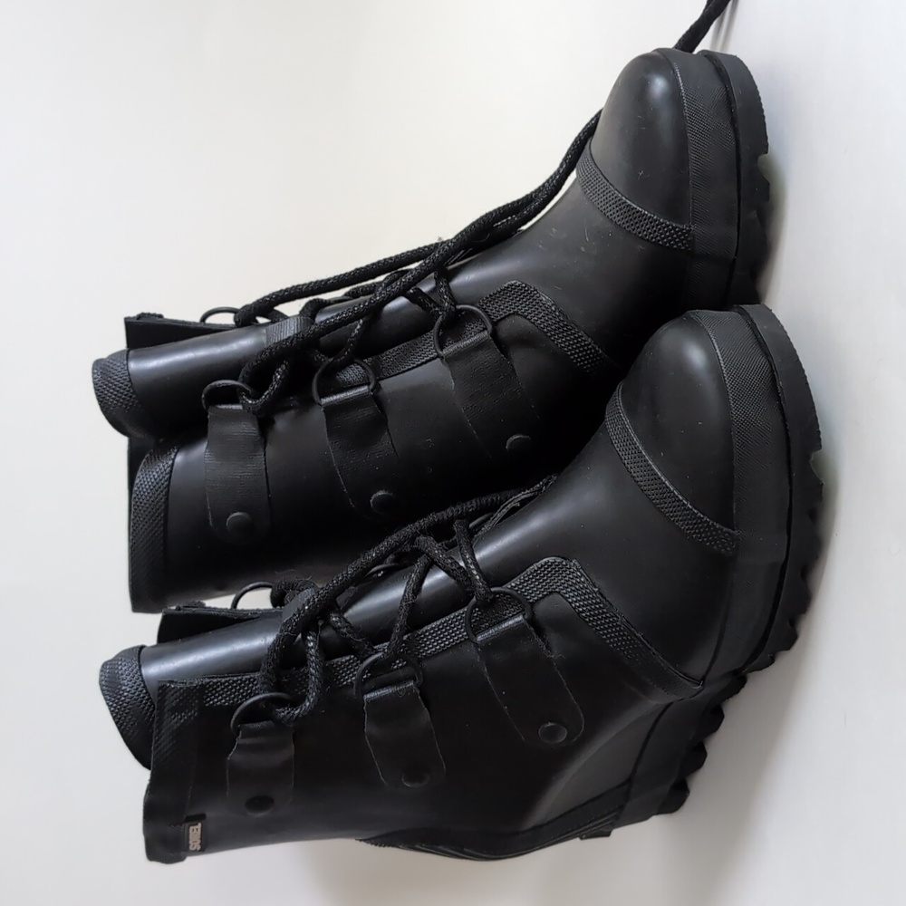 Sorel Joan Rain Wedge Gloss Boot